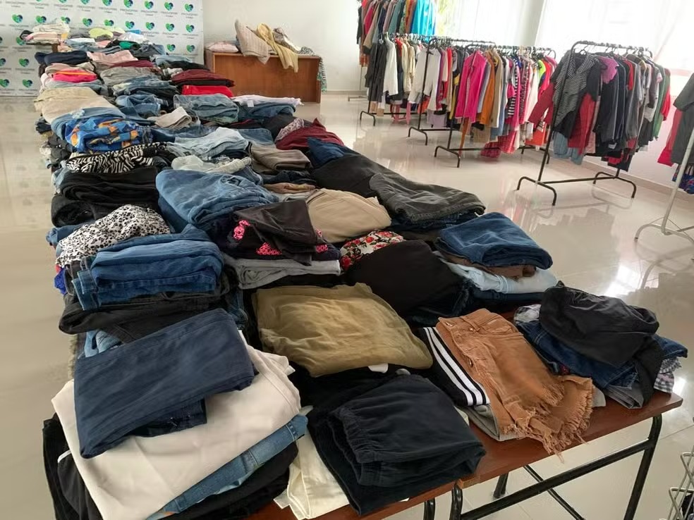  APAE de Itupeva promove 3º Feirão Solidário com roupas a partir de R$ 5
